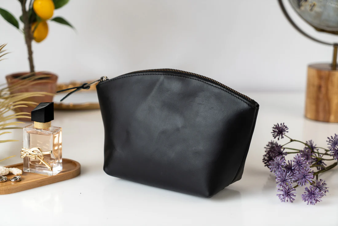 Leather Eclipse Makeup Bag | DB