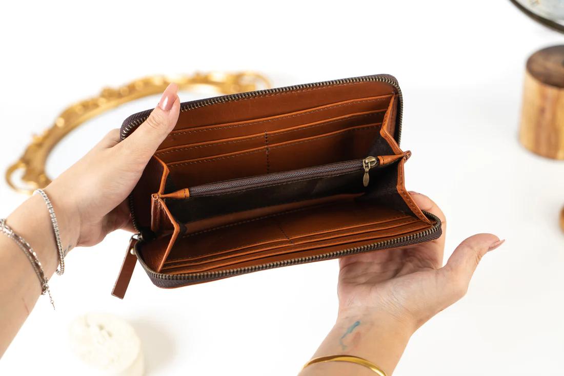 Leather Women Zipper Wallet | DB