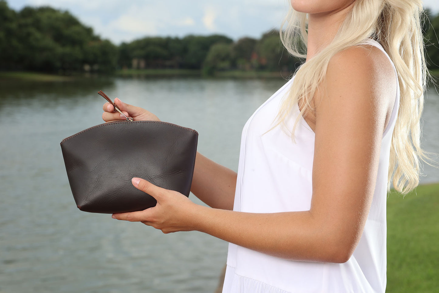 Leather Eclipse Makeup Bag | DB