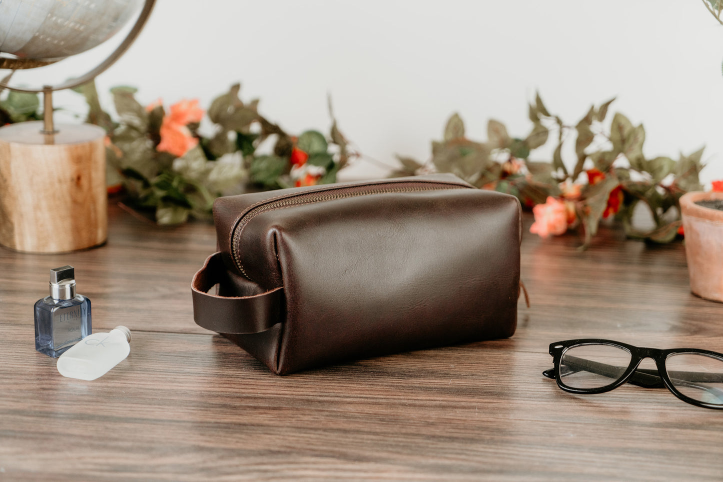 Mens Leather Toiletry Bag | DB