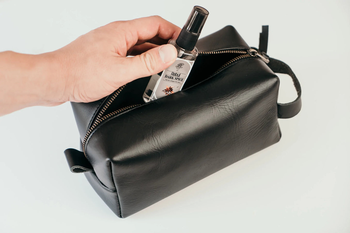 Personalized Groomsmen Gifts Dopp Bag | B