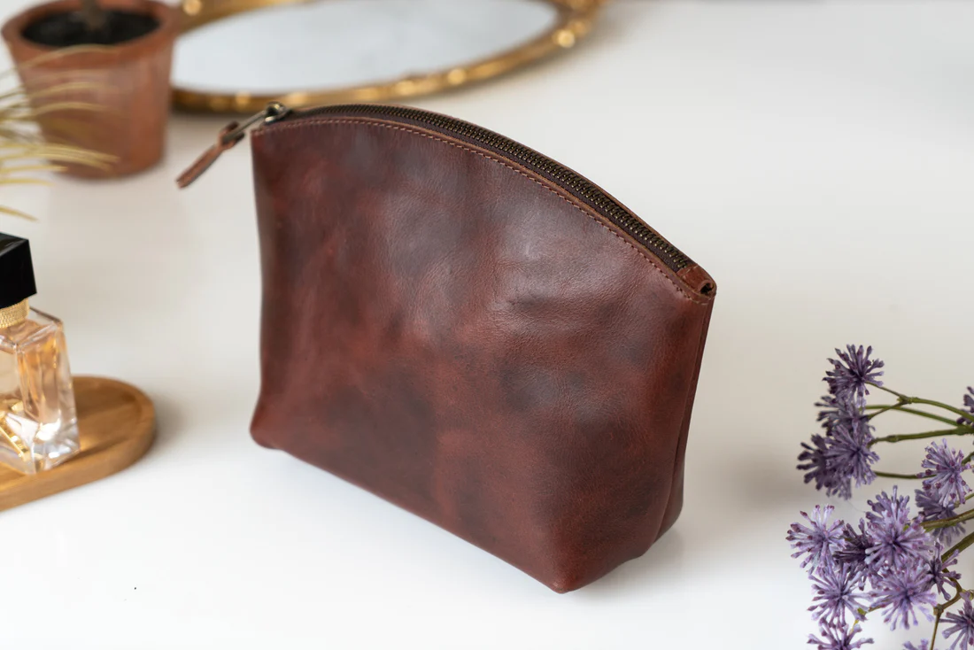 Leather Eclipse Makeup Bag | Dark Brown