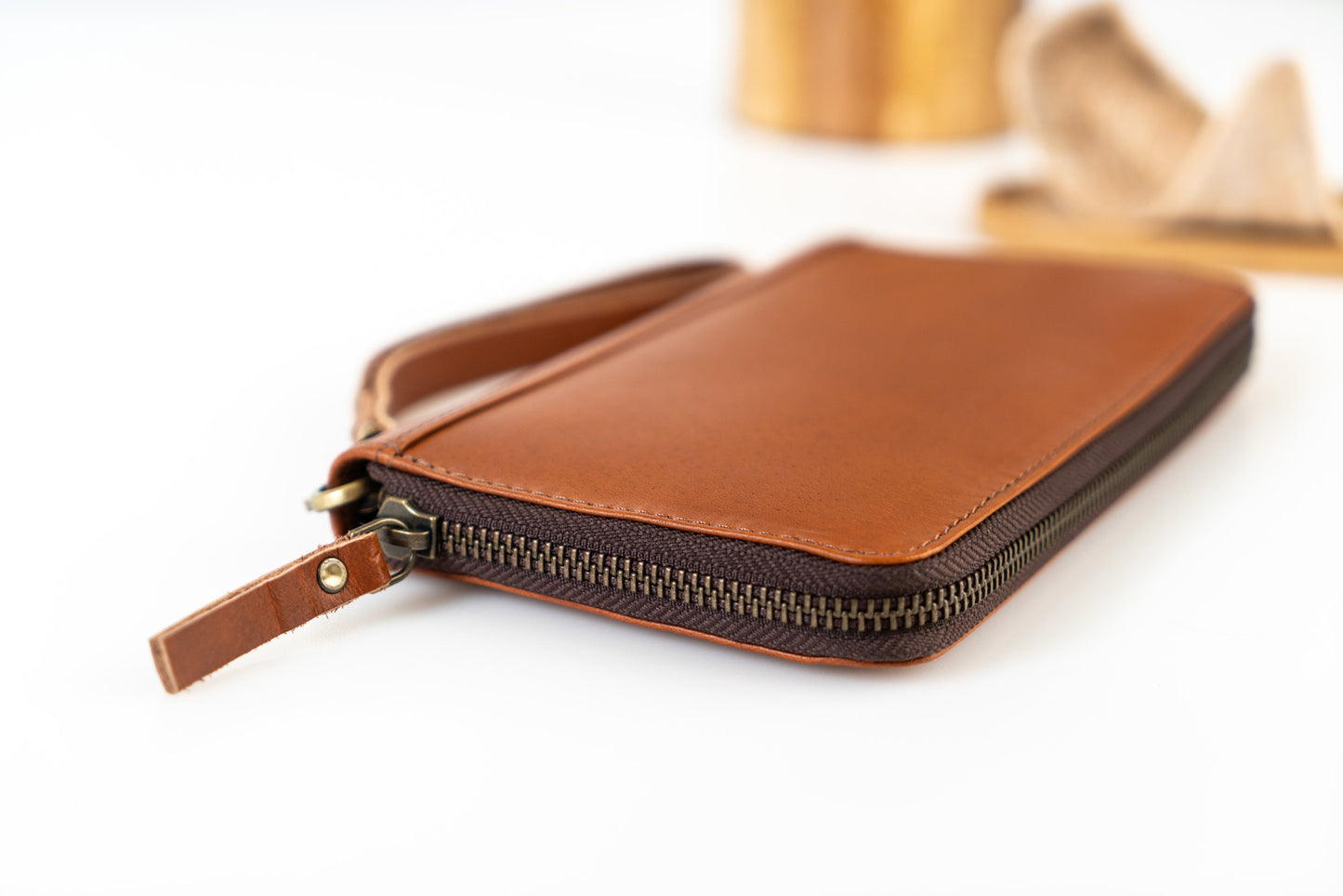 Leather Women Zipper Wallet | Light Brown