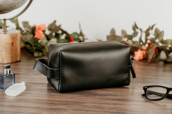 Mens Leather Toiletry Bag | Black