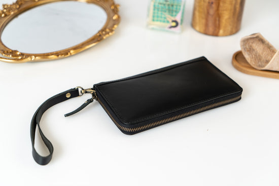 Leather Women Zipper Wallet | Black