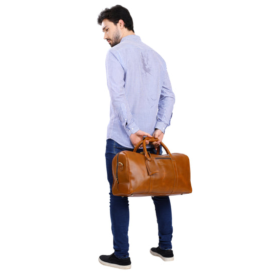Load image into Gallery viewer, Leather Weekender Duffle Bag | Light Brown
